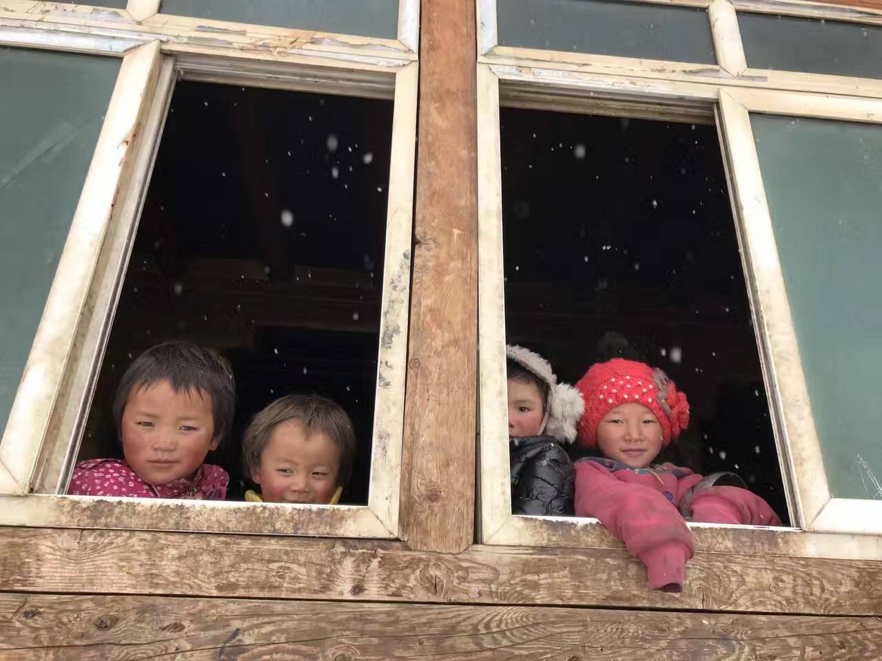 皇冠crown(中国)官方网站·crown公益回顾丨家国同欢月同圆 温暖满载甘孜州(图9) 皇冠crown(中国)官方网站·crown公益回顾丨家国同欢月同圆 温暖满载甘孜州(图9)